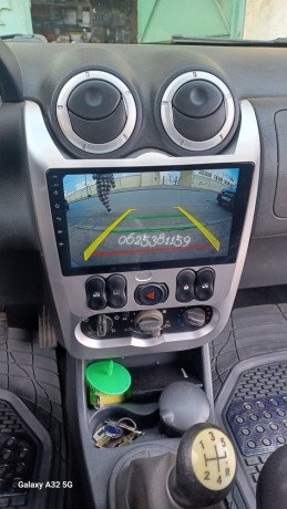 byaa-gmaa-shashat-alsyarat-maa-carplay-android-auto-big-4