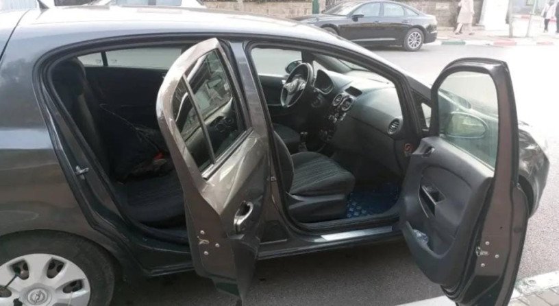 opel-corsa-big-0